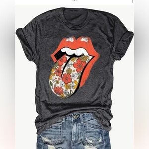 NWT Familiar Logo with Flowers on the Tongue - Women's Large Super Soft Gray Tee